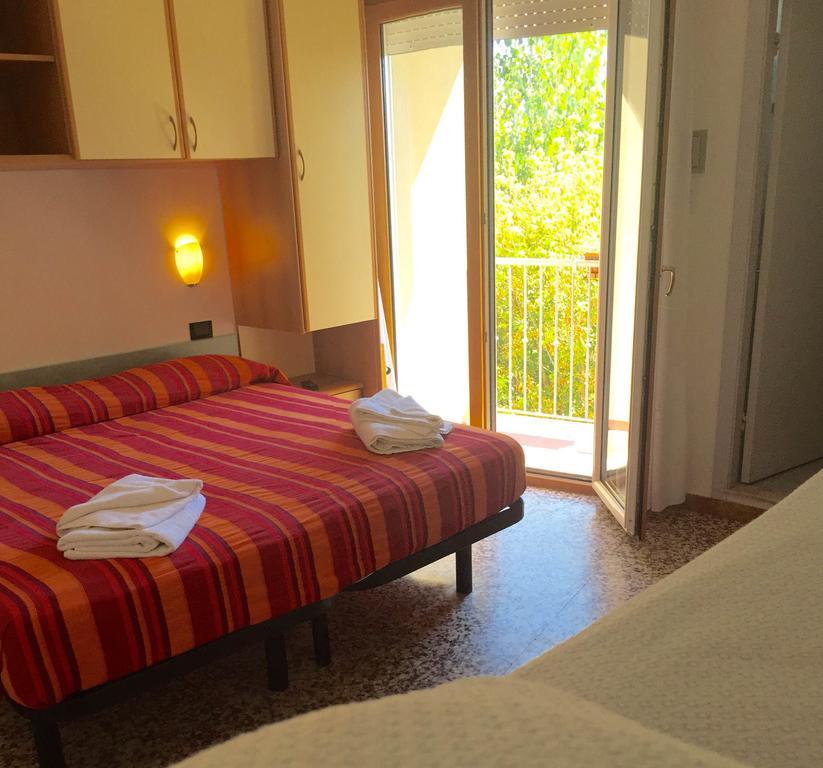 Hotel Mehari Riccione Room photo